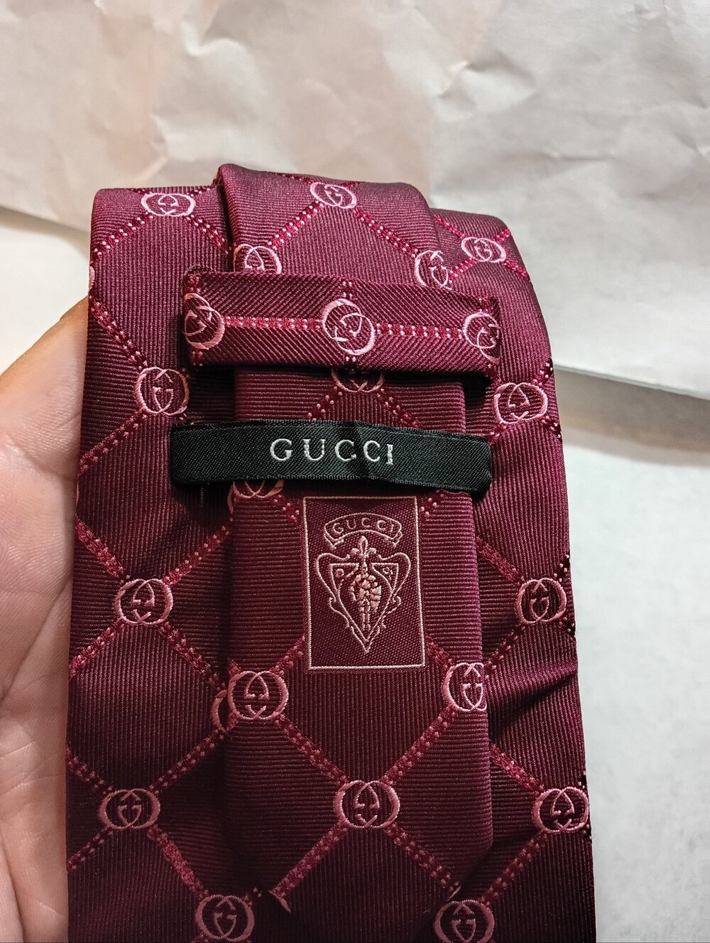 Gucci Supreme Mens Silk Tie All Over Print